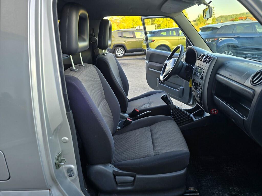 Suzuki Jimny 1.5 DDiS 4WD JLX