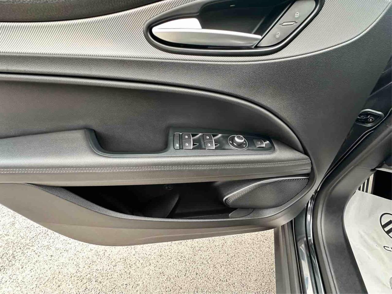 Alfa Romeo Stelvio 2.2 Turbodiesel 210 CV AT8 Q4 Executive