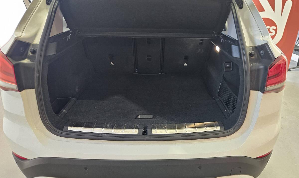 BMW X1 Sdrive18d xLine auto