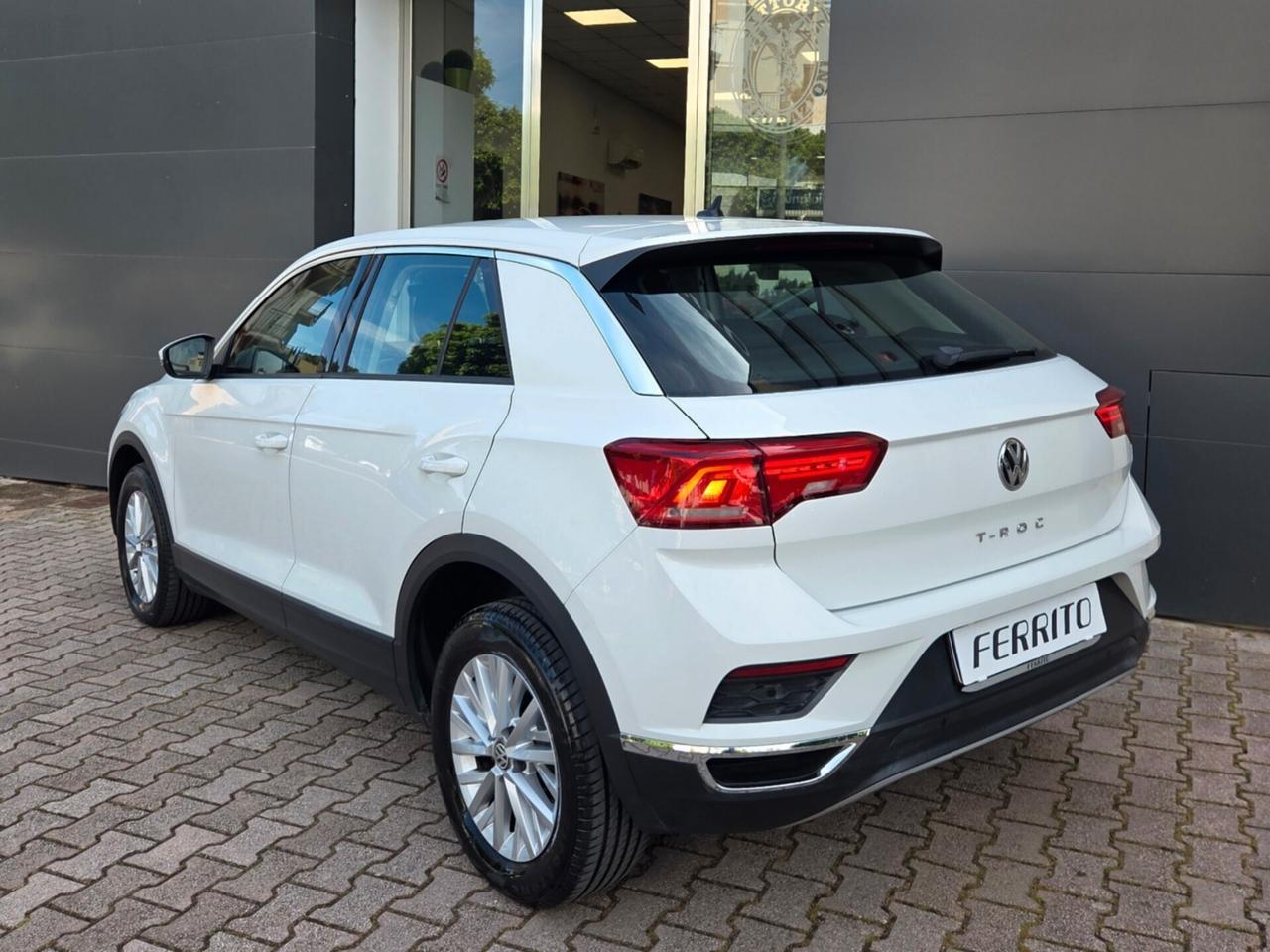 Volkswagen T-Roc 1.6 TDI SCR Business Navi