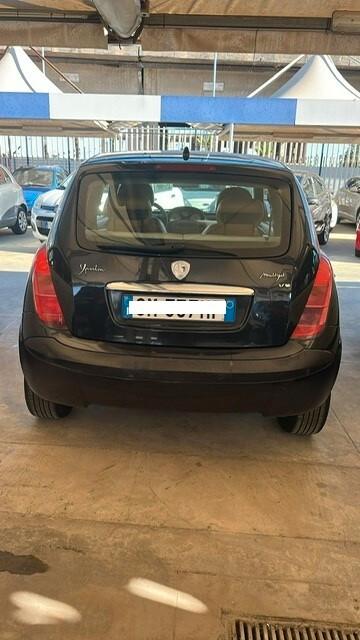 LANCIA YPSILON 1,3 MJ INTERNI IN PELLE/SENSORI /COMANDI AL VOALNTE...