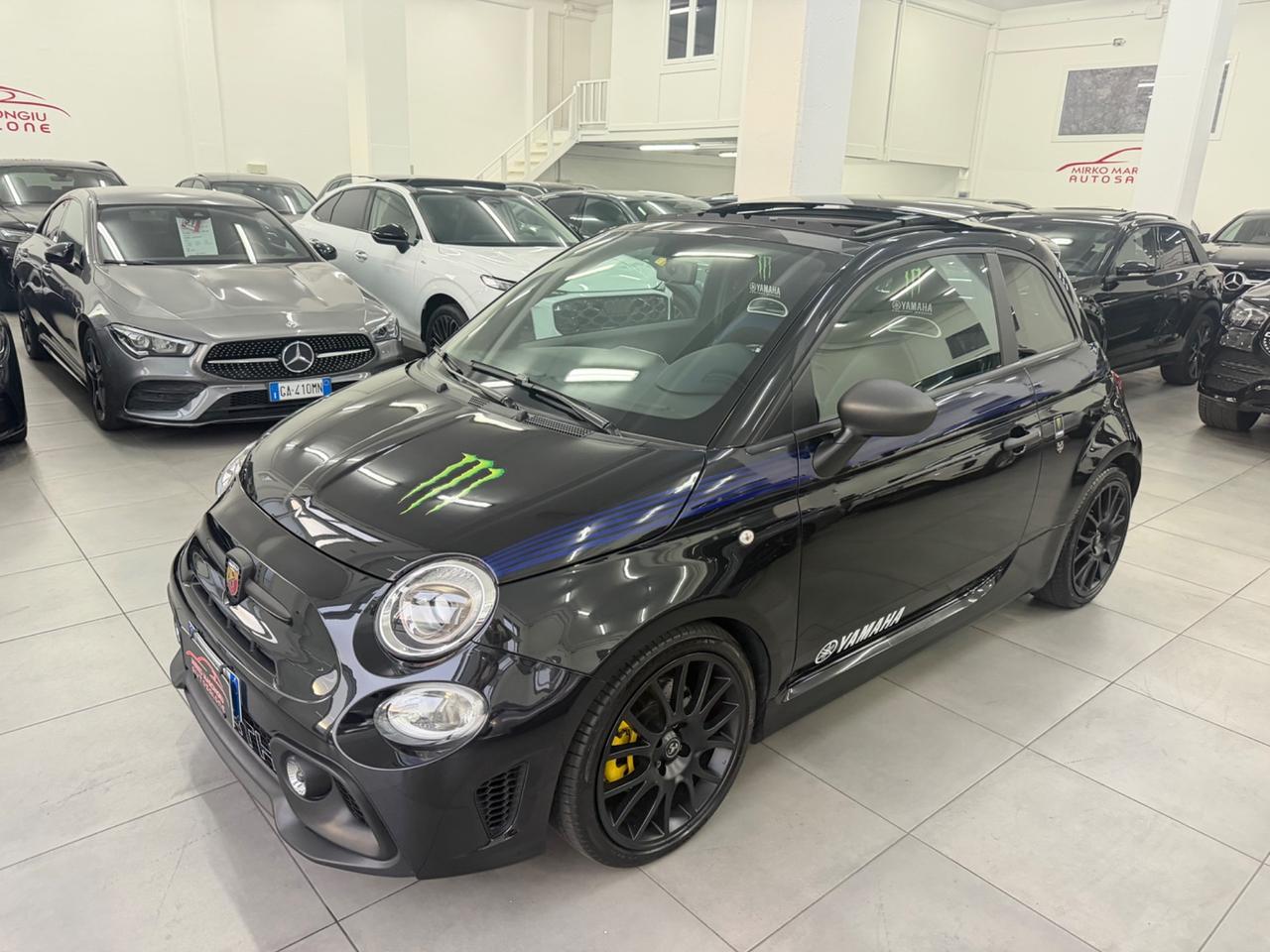 500 Abarth 595 165 CV Monster Energy Yamaha