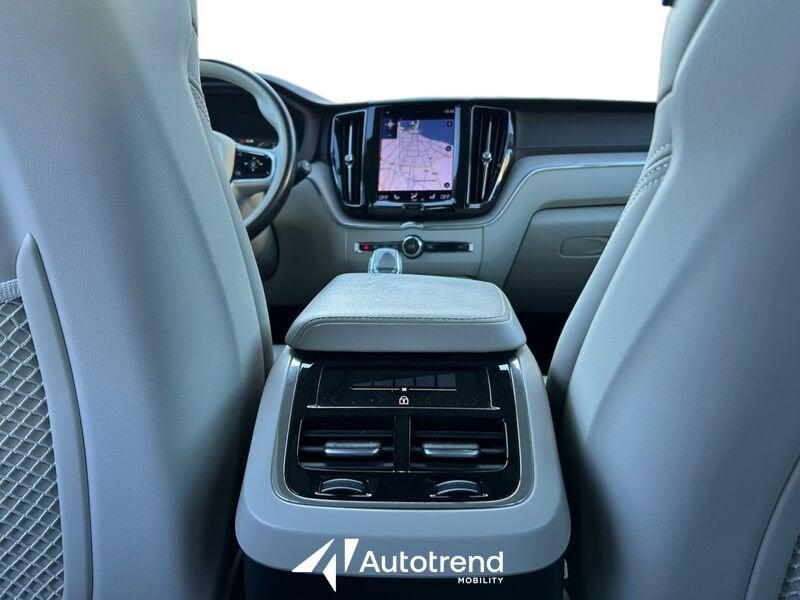 Volvo XC60 B5 235+14 CV AWD Mild-Hybrid Diesel Automatico Inscription