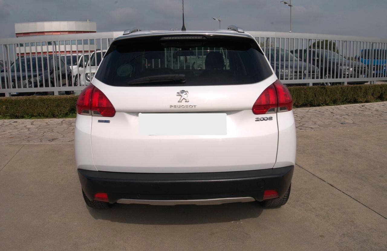 Peugeot 2008 BlueHDi 100 Black Matt