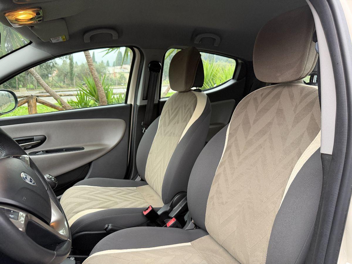 LANCIA - Ypsilon - 1.2 69 CV 5p. GPL Ecochic Gold