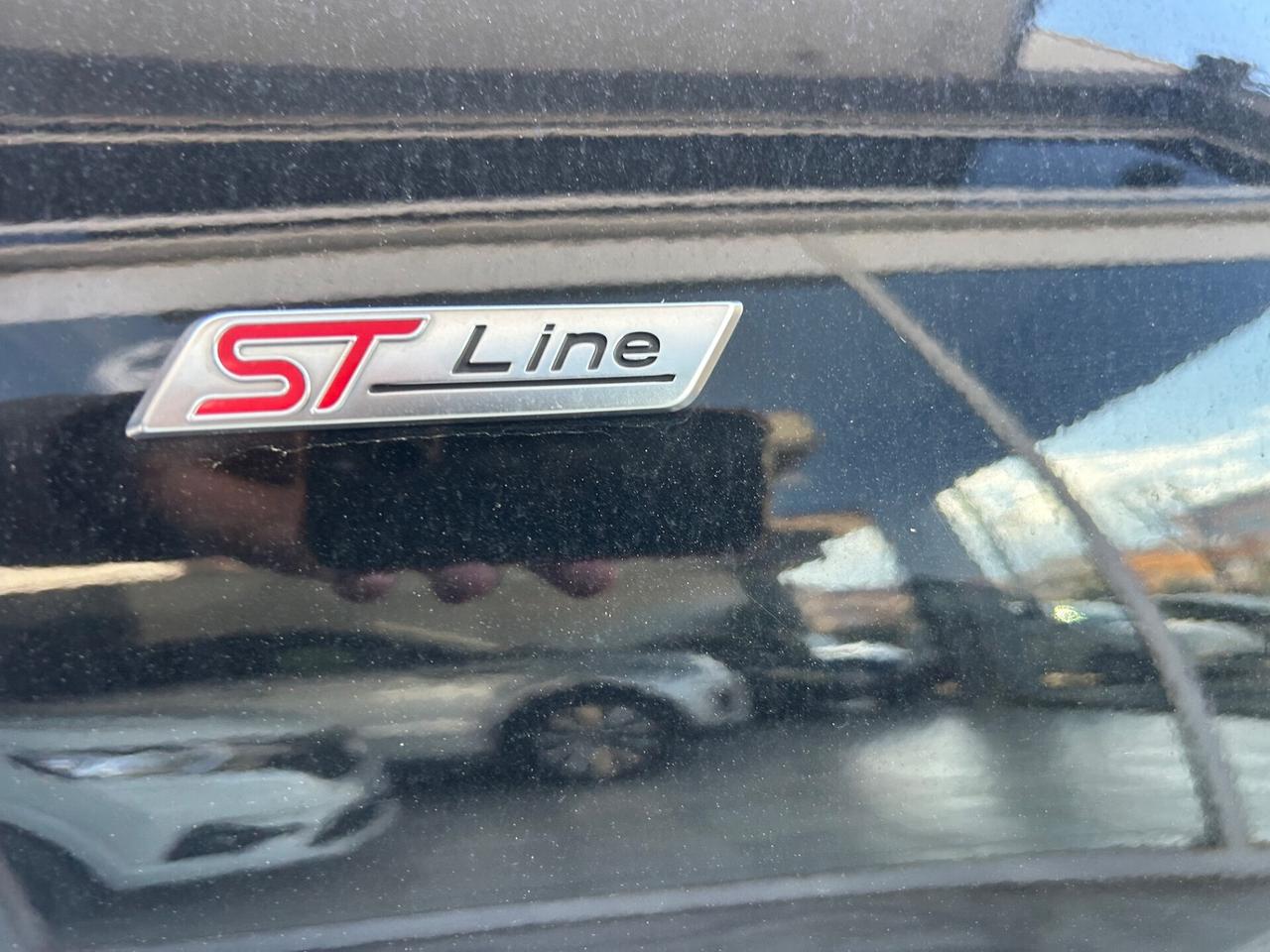 Ford Kuga 1.5 EcoBlue 120 CV ST-Line X ( Pari Nuovo)