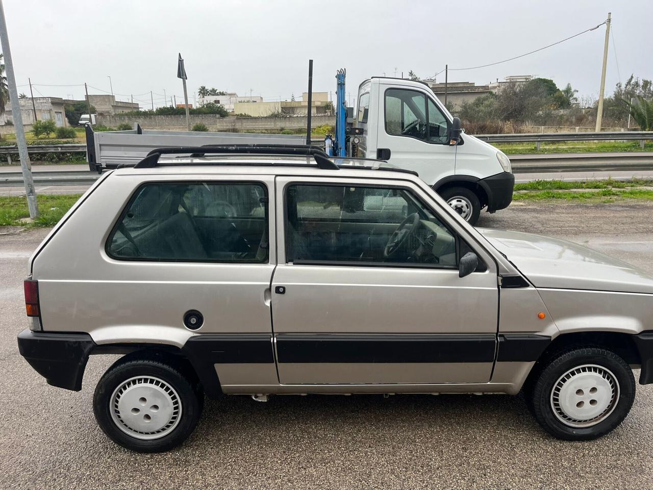 Fiat Panda 900 i.e. cat Hobby Gancio traino