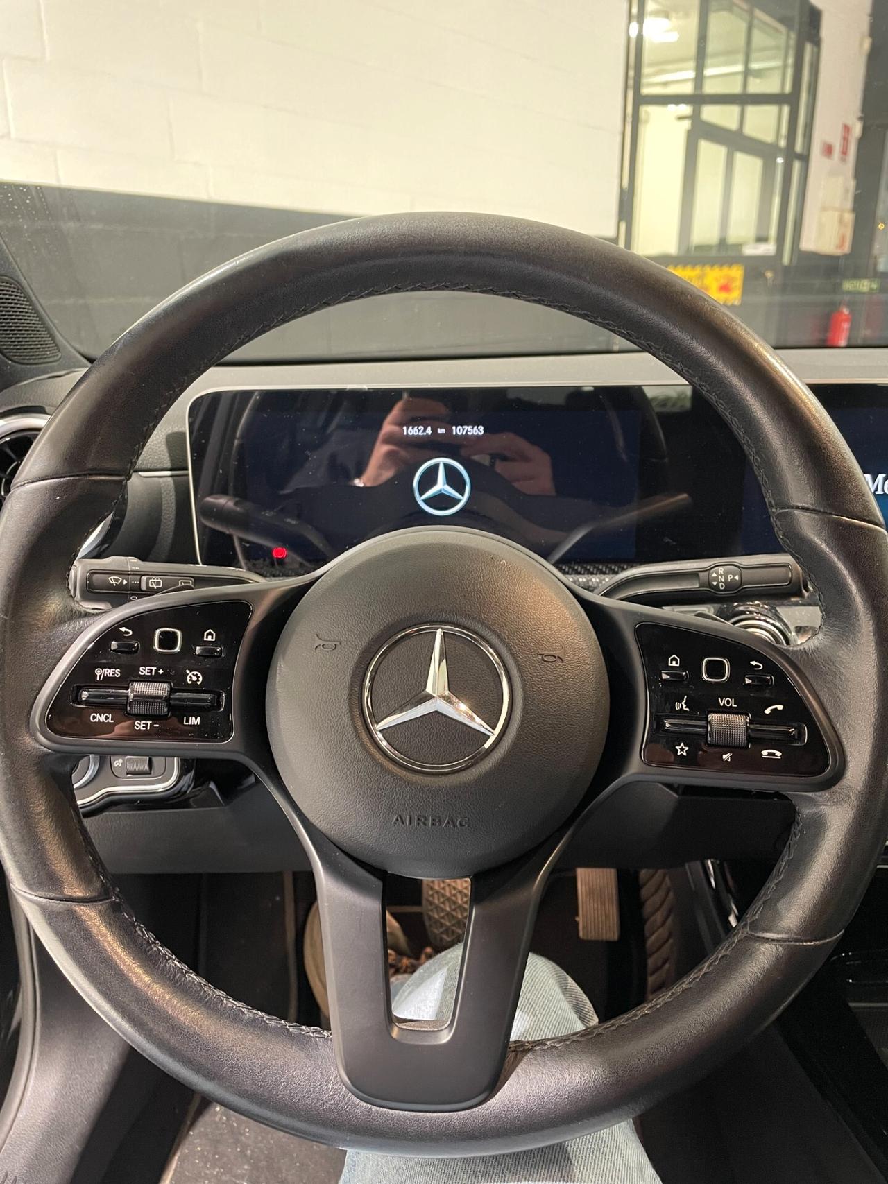 Mercedes-benz A 180 Automatic Premium