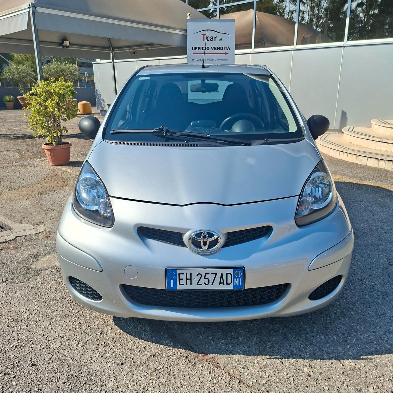 Toyota Aygo 1.0 Bz 68cv 5P Sol