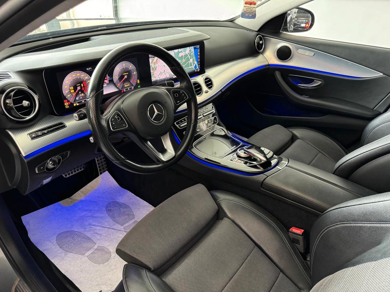 Mercedes E 220 D Premium Plus SW All-Terrain Head-Up Full