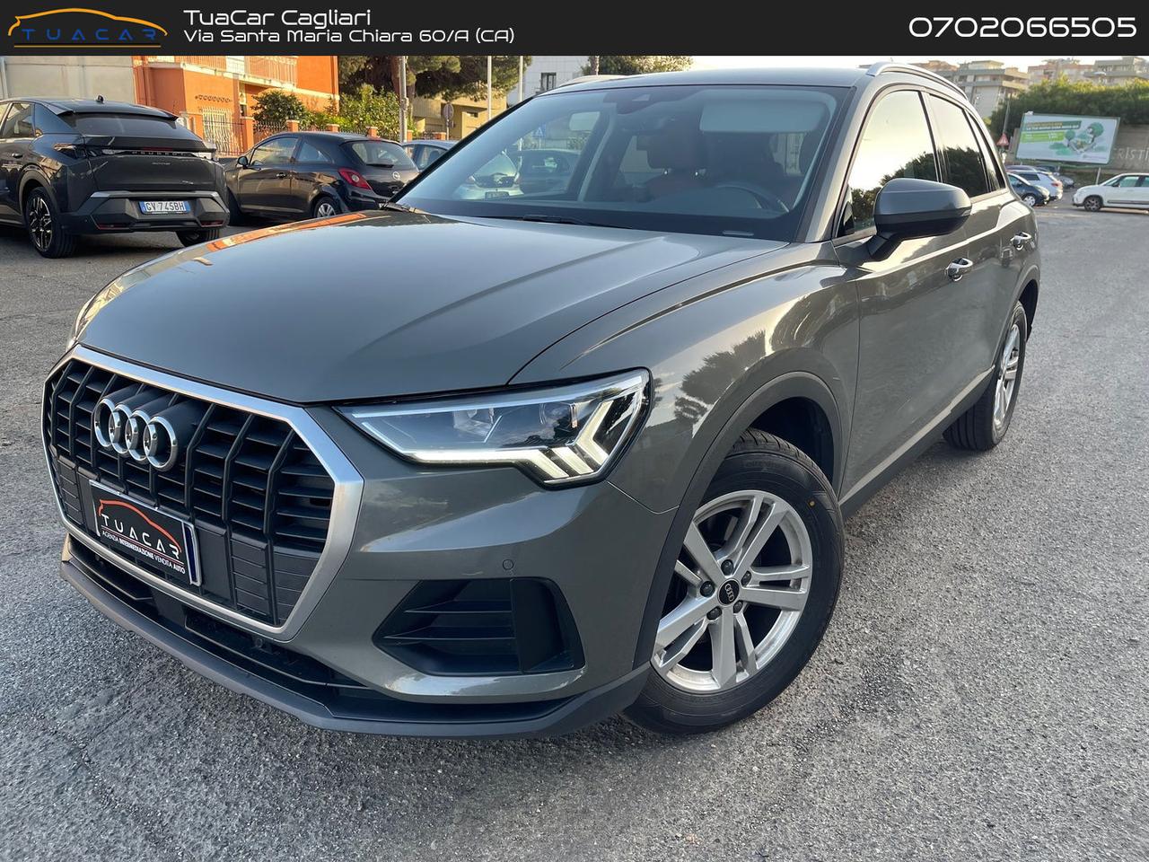 Audi Q3 2.0 35 TDI Business #10639