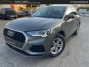 Audi Q3 2.0 35 TDI Business #10639