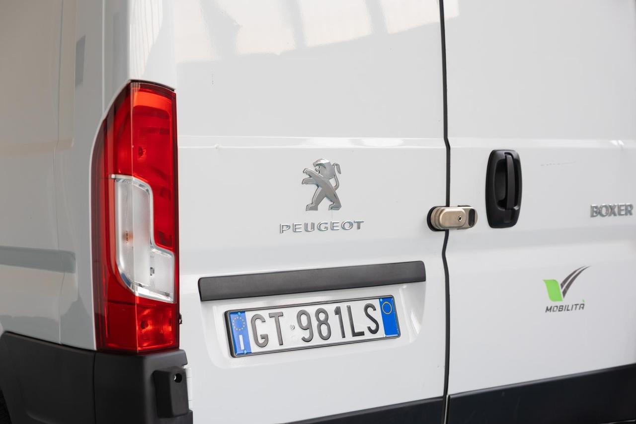Peugeot Boxer 2.2 bluehdi 140cv ses l2h2 iva esposta