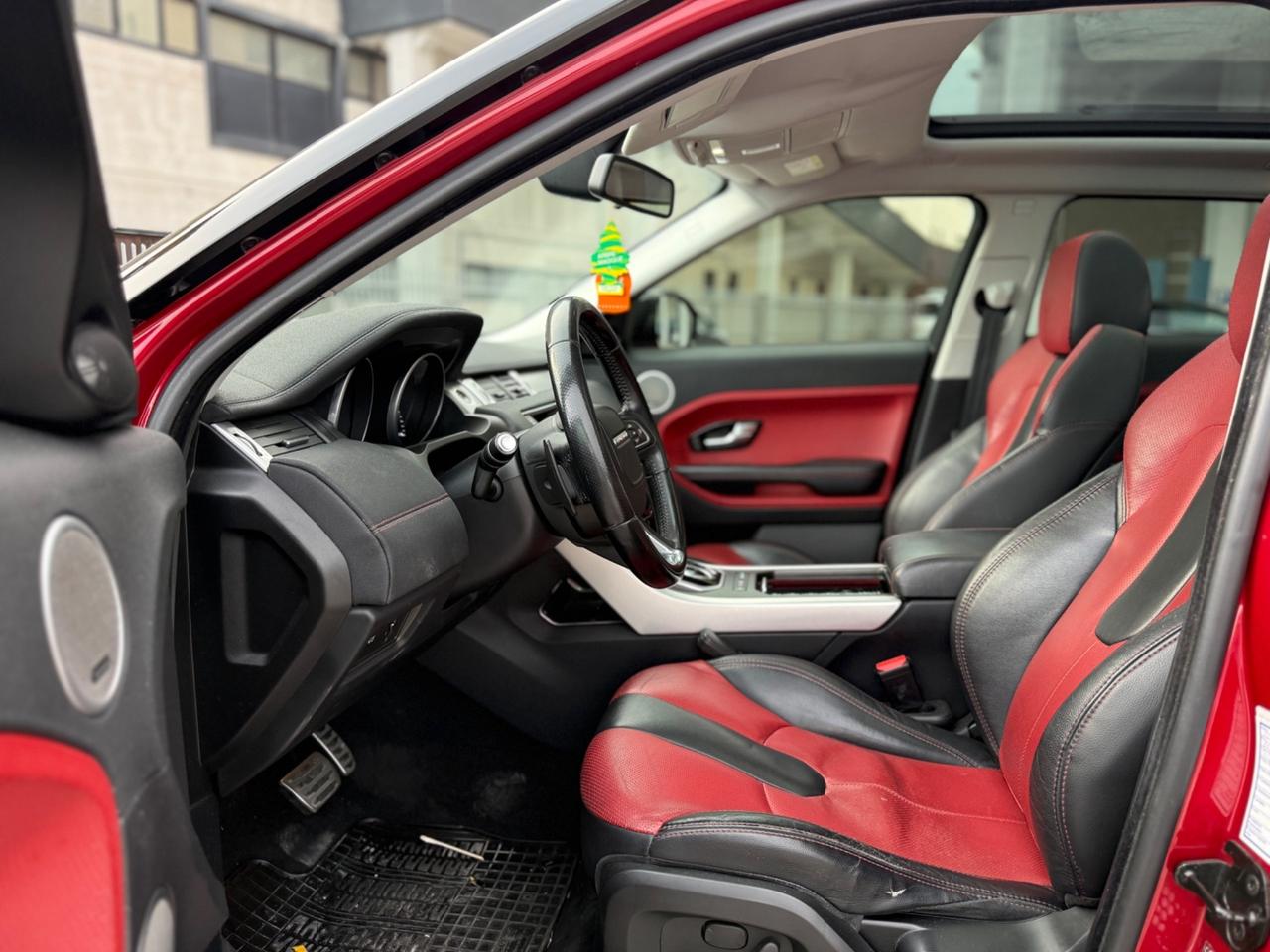Land Rover Range Evoque 2.2 TD4 5p. Dynamic