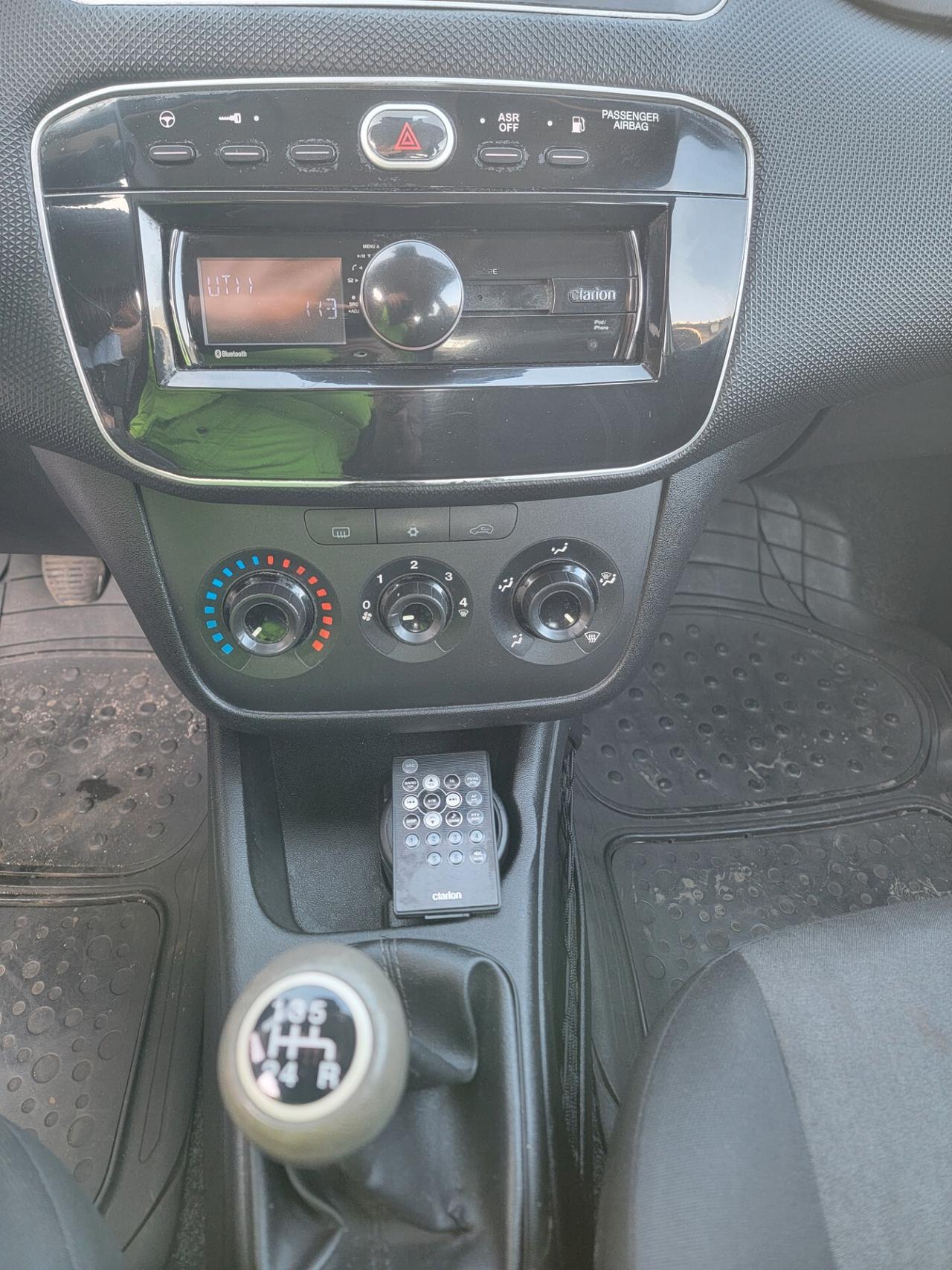 Fiat Punto 1.4 8V 5 porte GPL CASA MADRE GARANZIA