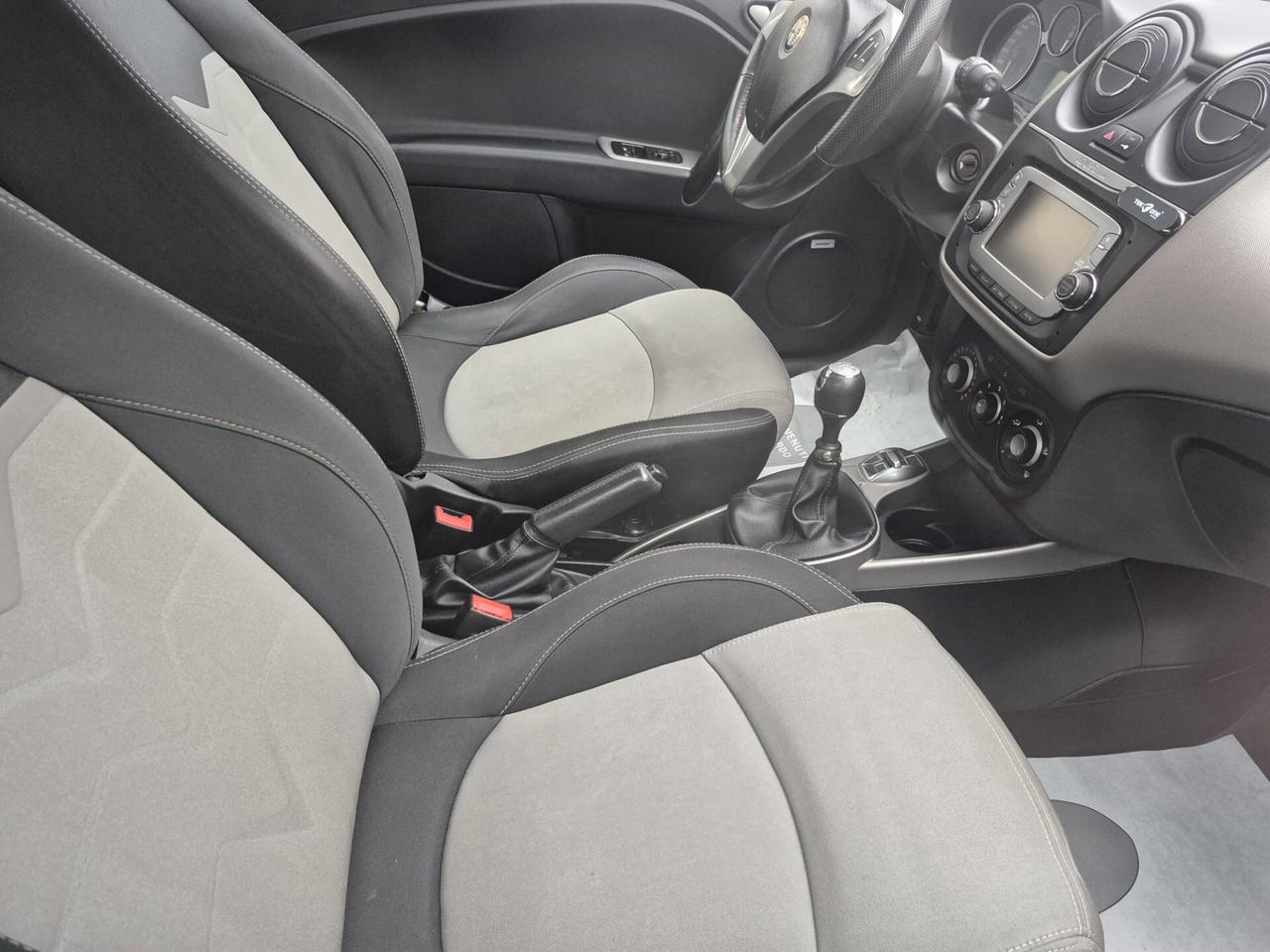 Alfa Romeo MiTo 1.3 JTDm 85 CV S&S Distinctive