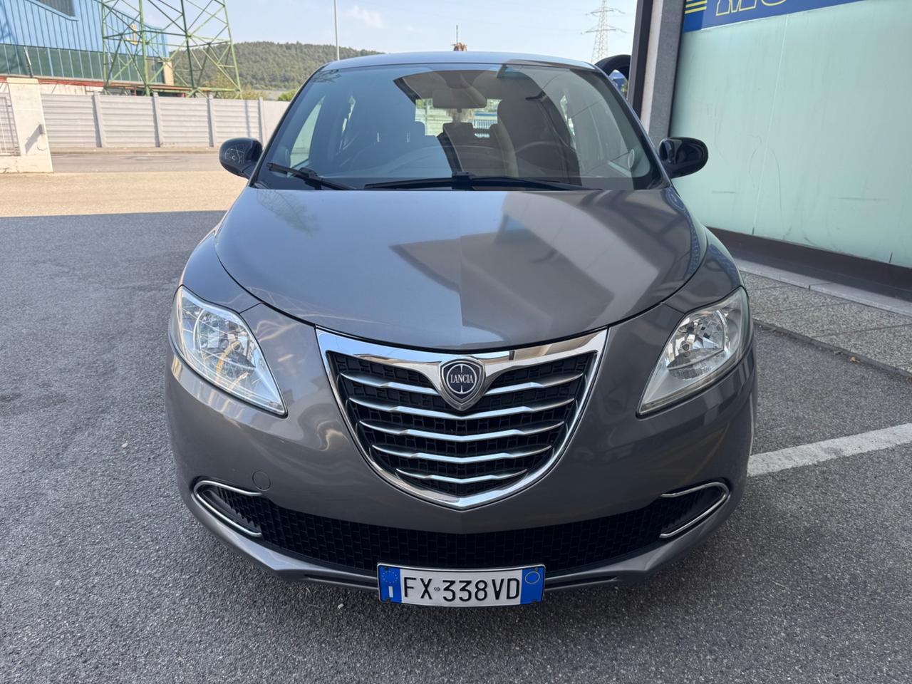 Lancia Ypsilon 1.2 69 CV Silver