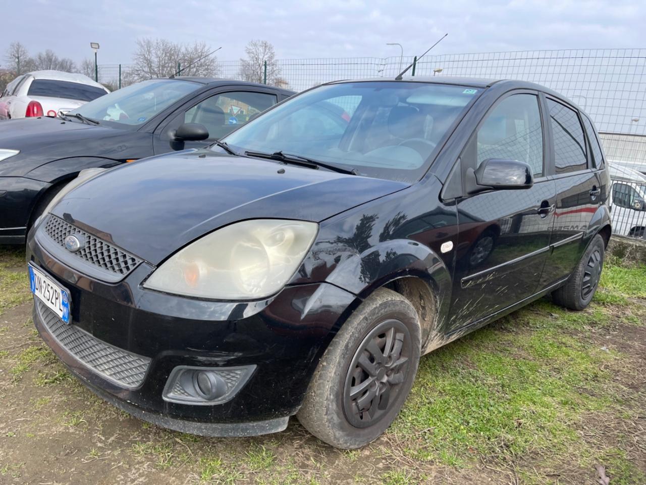 Ford Fiesta 1.4 TDCi 5p. Ghia