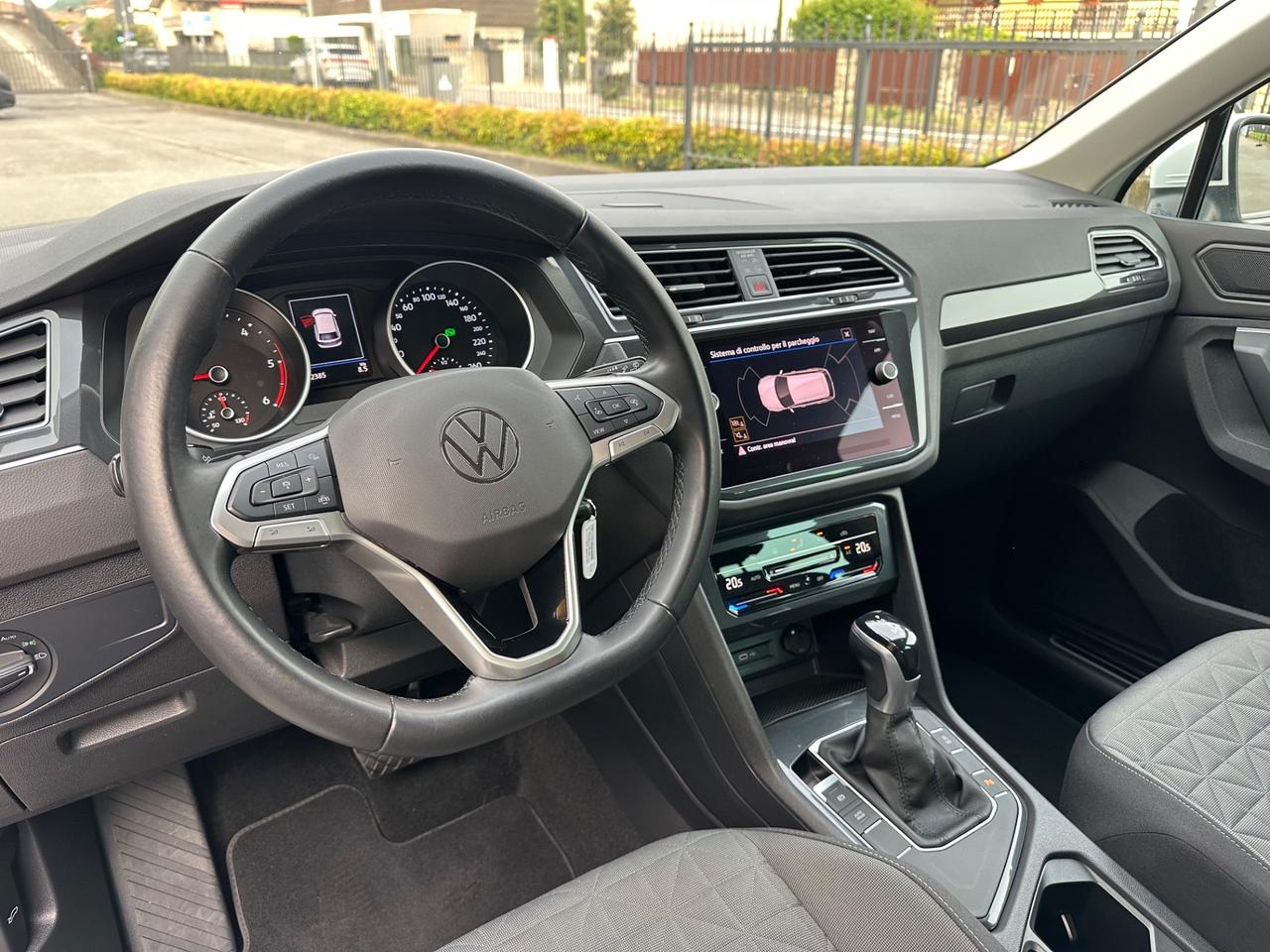 Volkswagen Tiguan 2.0 TDI 150 CV SCR DSG Elegance