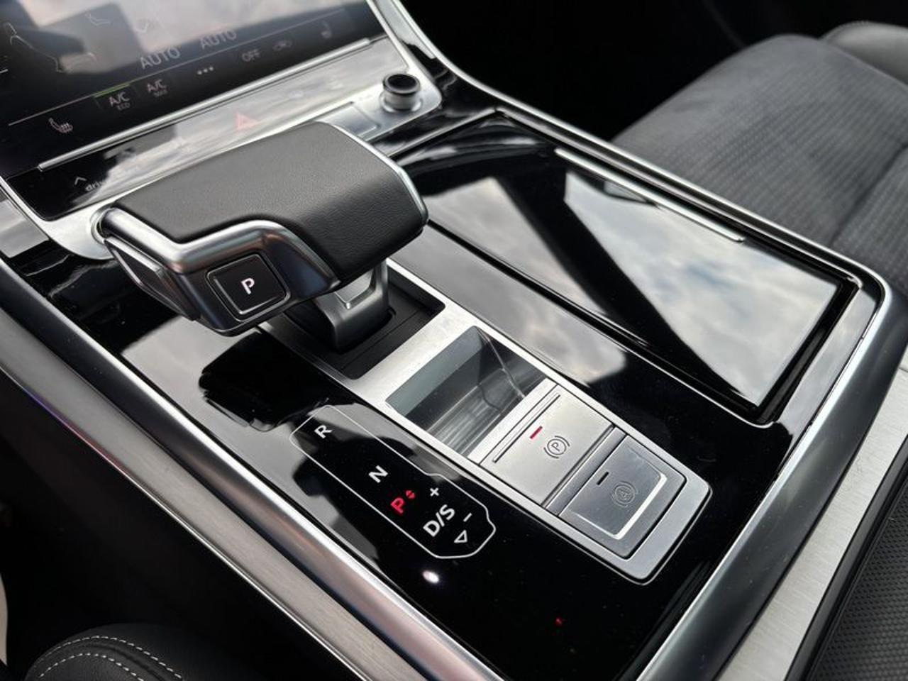 Audi Q8 SUV 50 TDI 286 CV quattro tiptronic S line edition