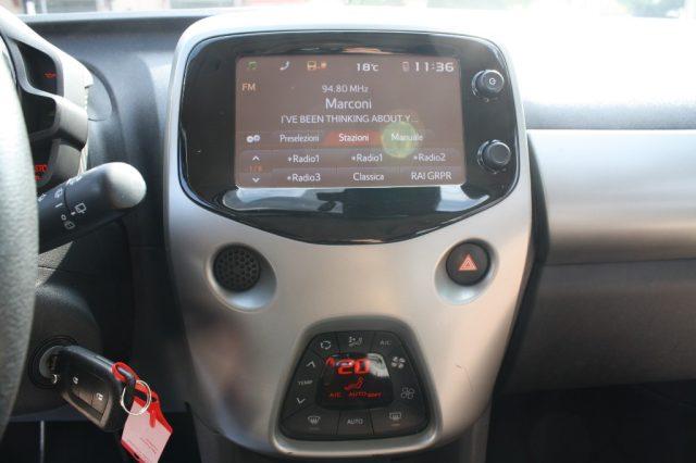 TOYOTA Aygo 1.0 VVT-i 69 CV 5 porte x-play TSS