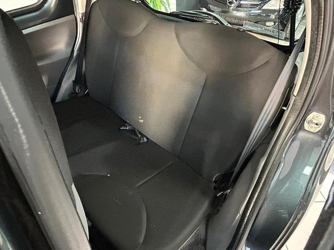 Toyota Aygo 1.0 12V VVT-i 5 porte Sol