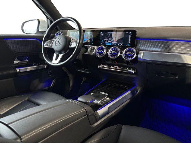 MERCEDES-BENZ EQB 300 4Matic Sport