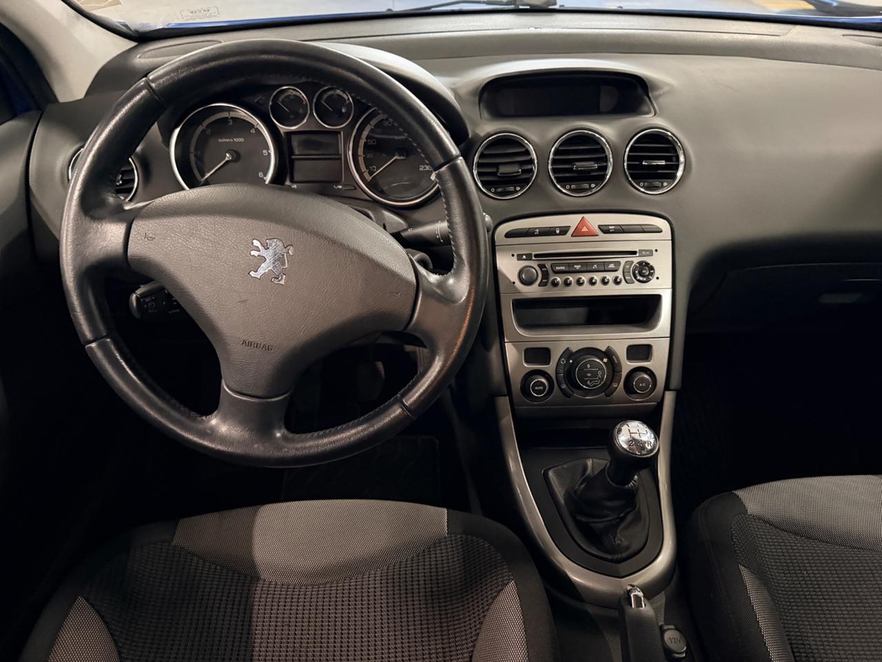 Peugeot 308 1.4 VTi 98CV 5p. Premium