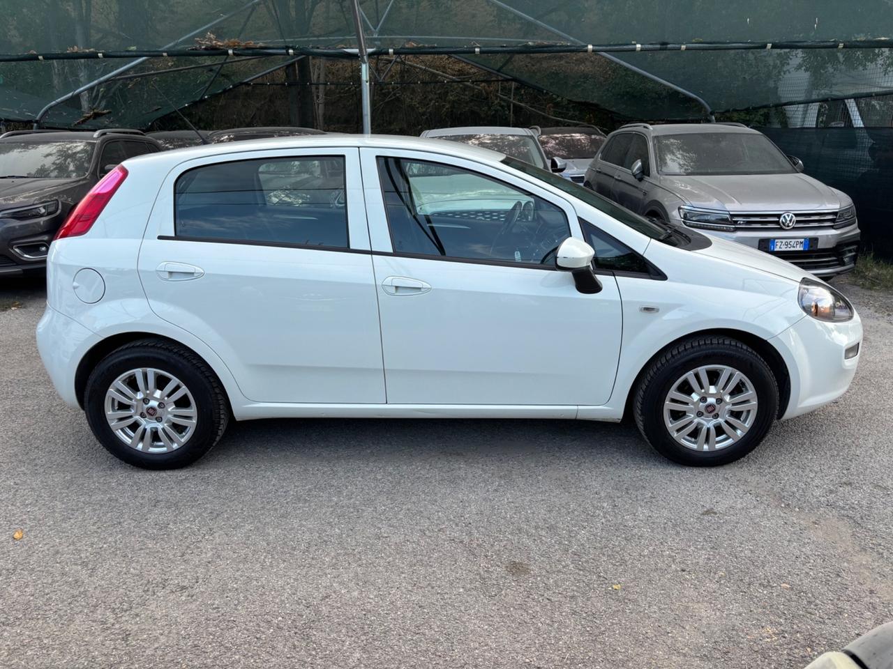 Fiat Punto 1.4 8V 5 porte GPL Lounge OK NEOPATENTATI