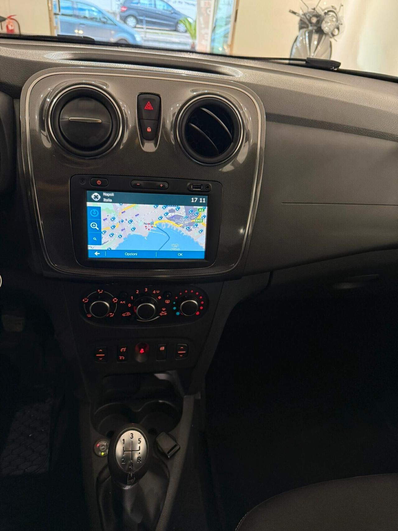 Dacia Sandero Stepway GPL 90cv SOLI 127.000 KM NEOPATENTATI