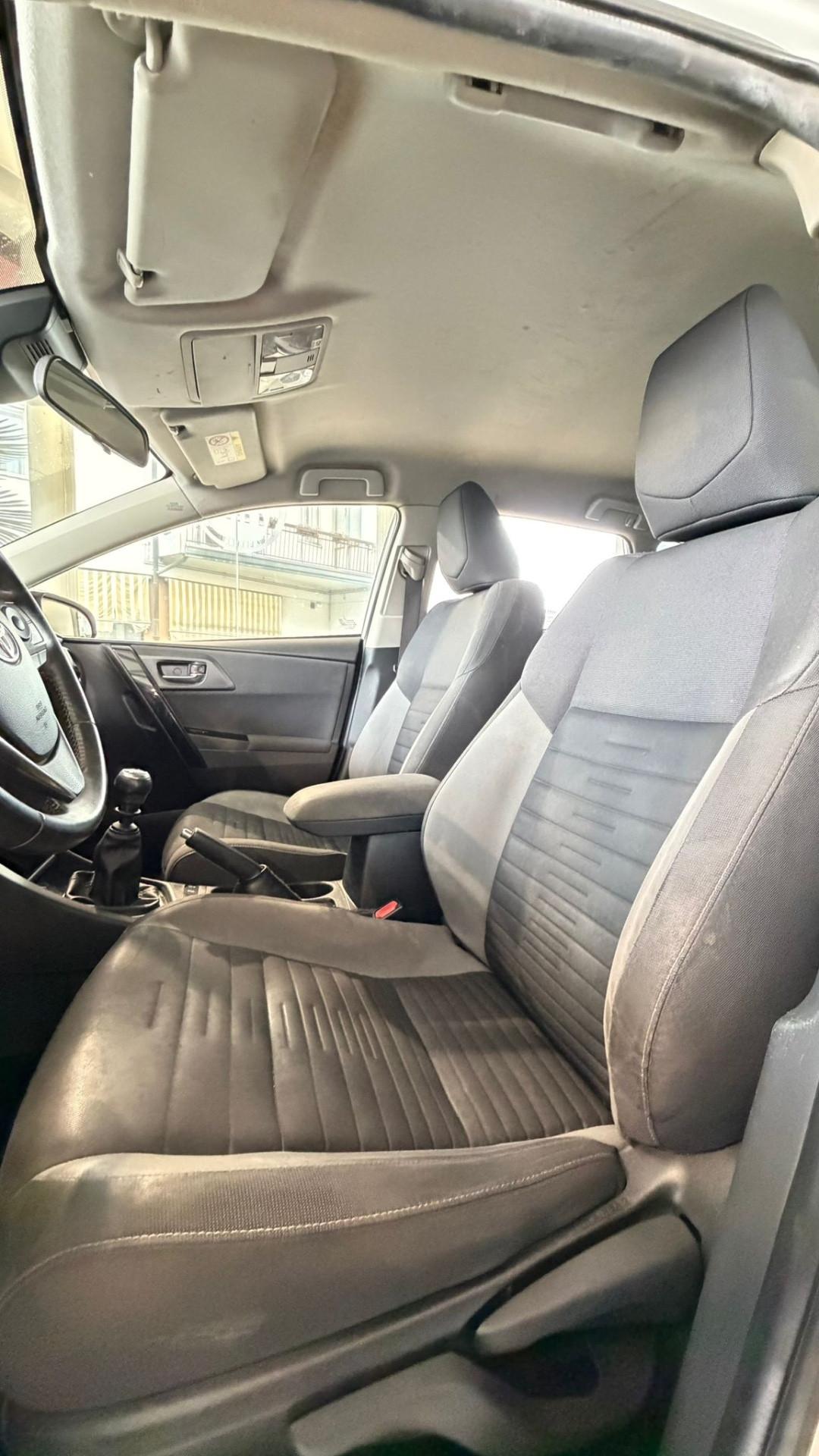 Toyota Auris 1.6 D-4D Business