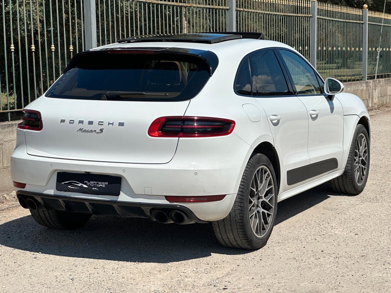 Porsche Macan S Diesel 250cv -TETTO- GARANZIA 12 MESI