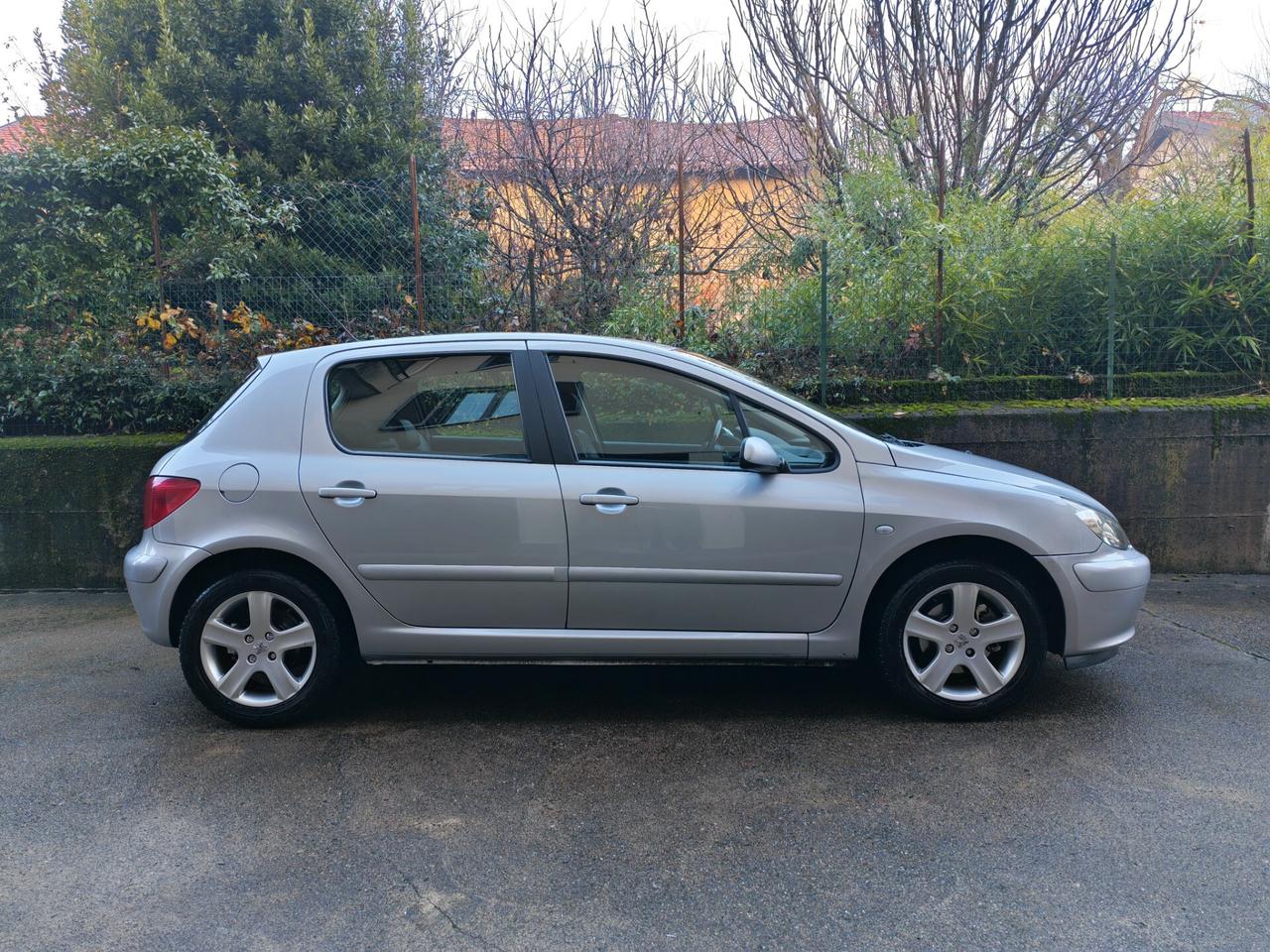 Peugeot 307 1.6 BENZINA 110cv / 61.000km / Unipro
