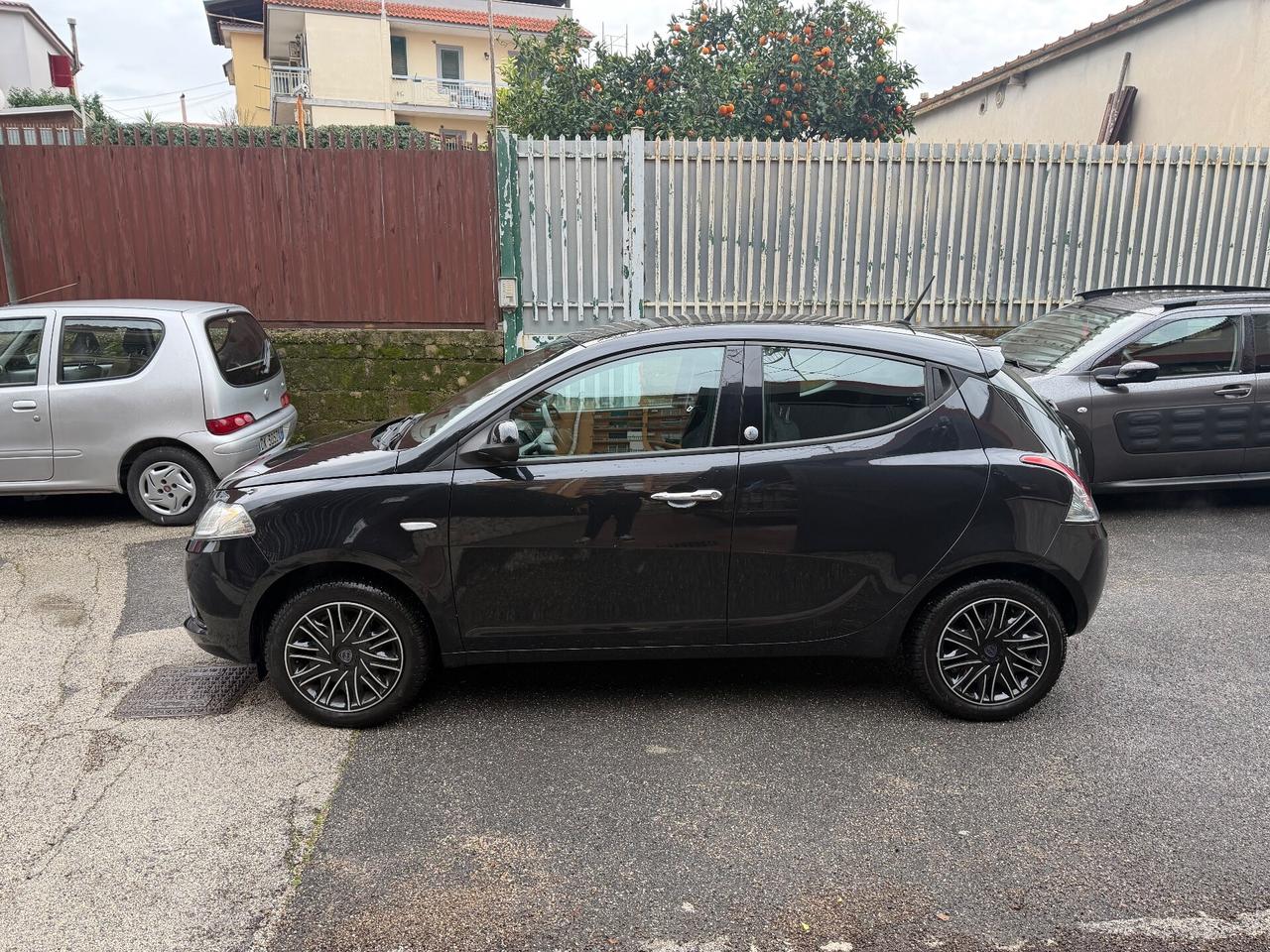 Lancia Ypsilon 1.2 5 porte GPL Ecochic Monogram