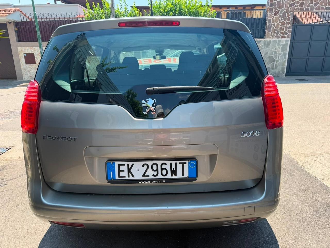 Peugeot 5008 1.6 HDi 112CV Allure
