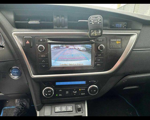 TOYOTA Auris 1.8 Hybrid Lounge