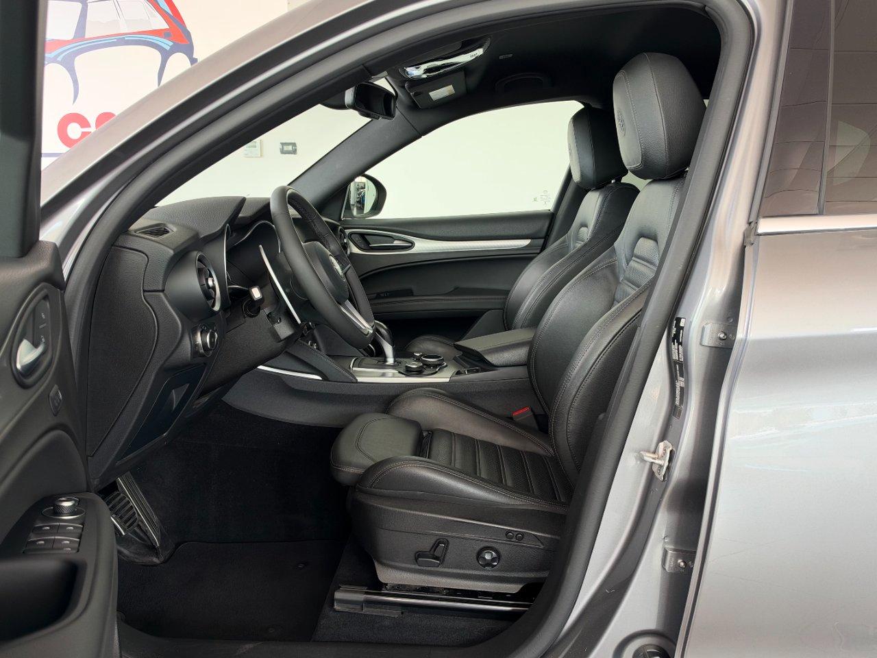 Alfa Romeo Stelvio 2.0 t 200cv AT8 Q4 SUPER