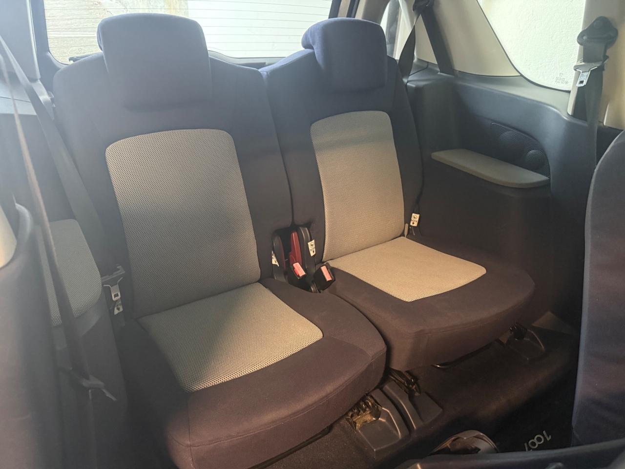 Peugeot 1007 1.6 Sporty 2Tronic