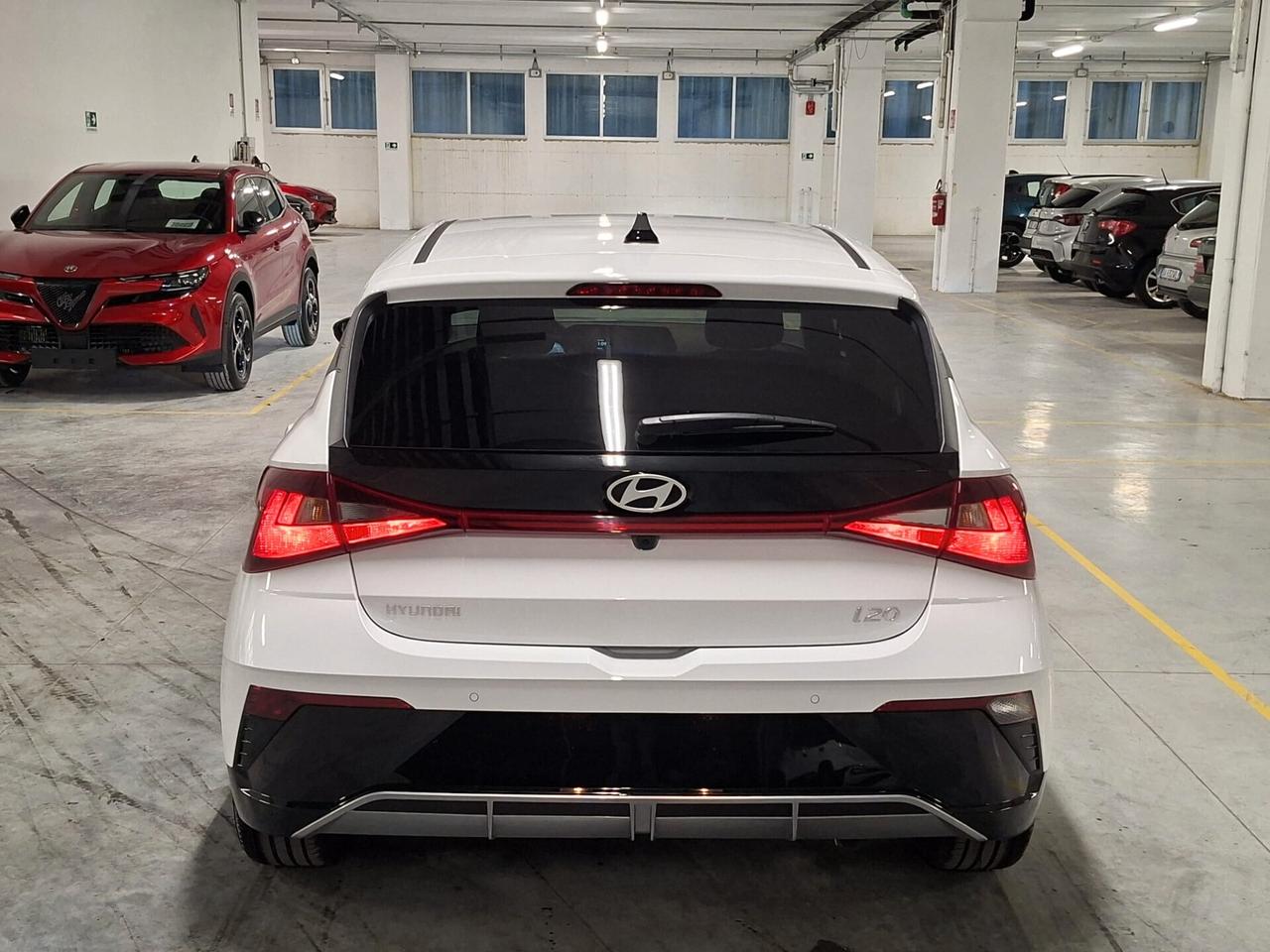 Hyundai i20 1000 T-GDi Connectline DCT Automatica Km. 0