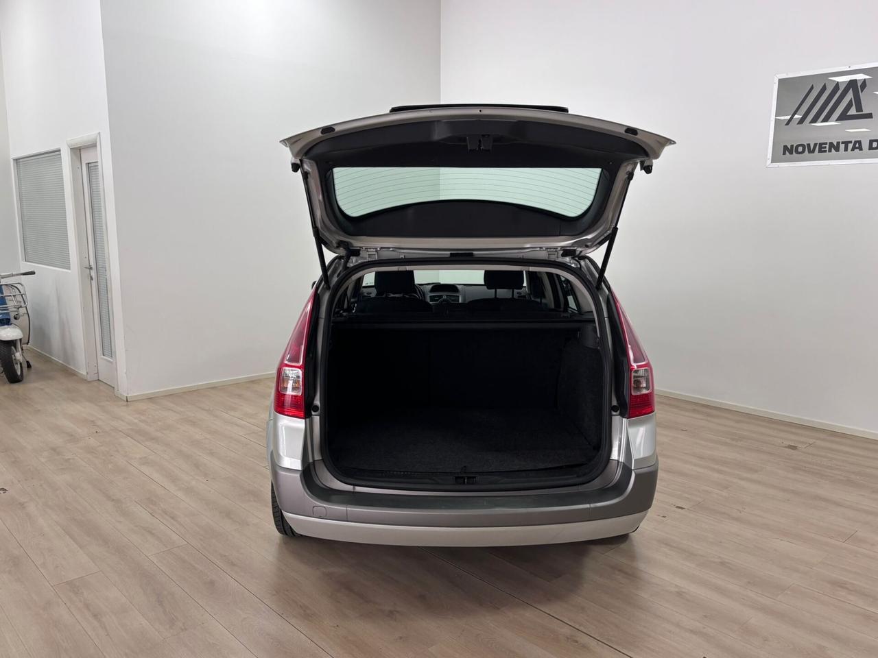 Renault Megane Mégane 1.6 16V Grandtour