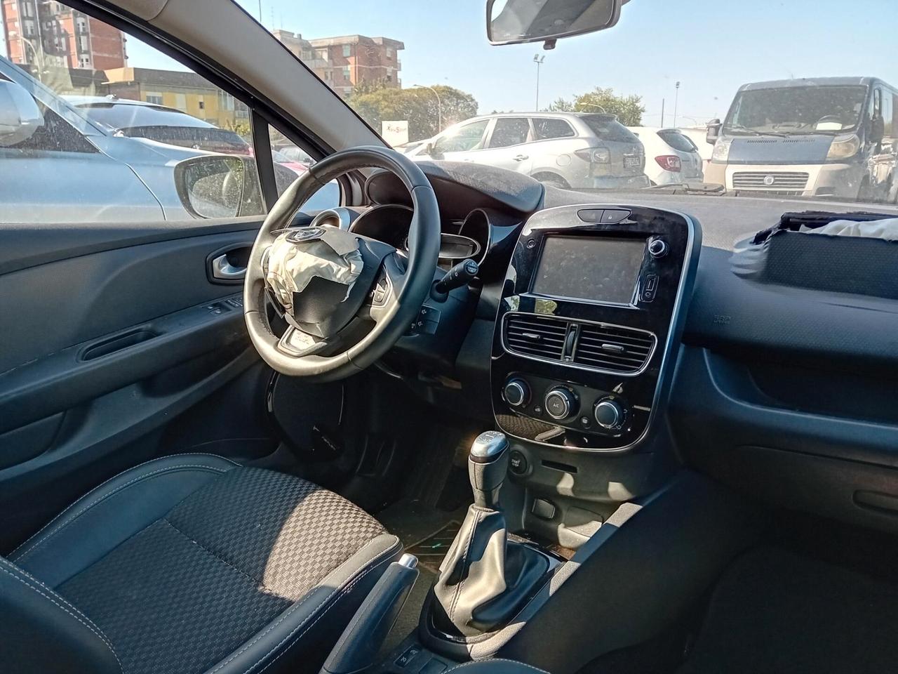 Renault Clio dCi 8V 75 CV Start&Stop 5 porte Energy Duel