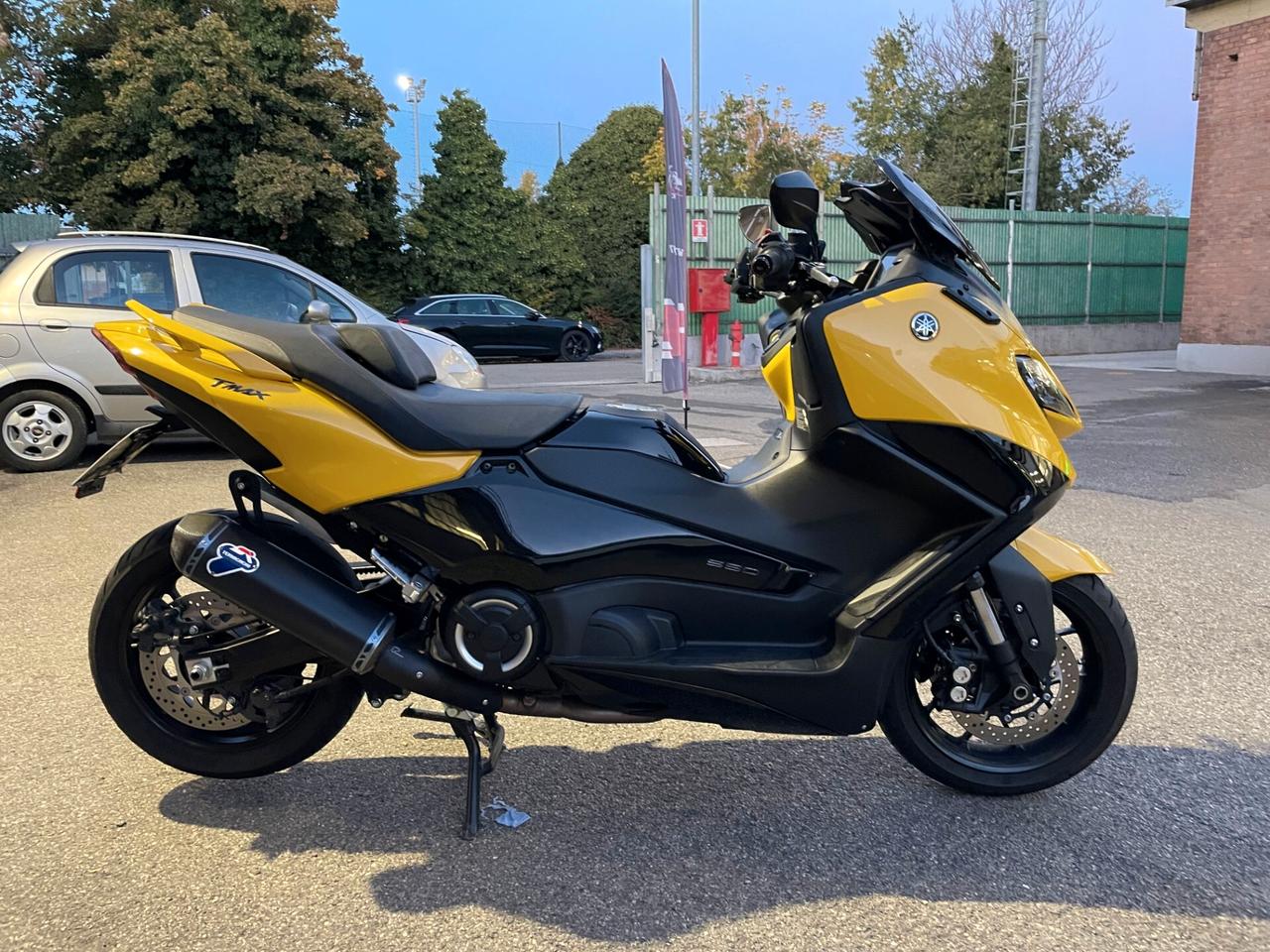 Yamaha TMAX 560 2022- PARI AL NUOVO