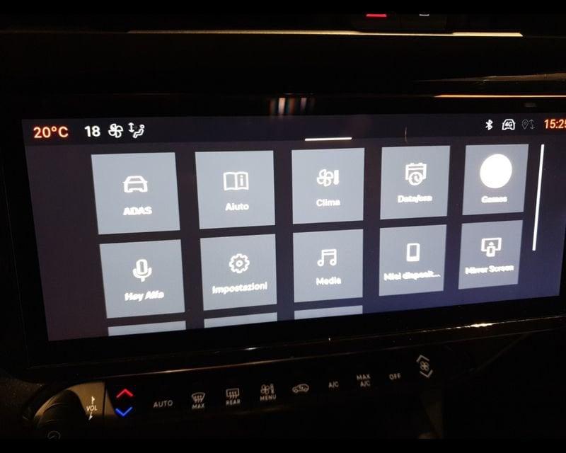 Alfa Romeo Junior 1.2 136 CV Hybrid eDCT6 Speciale
