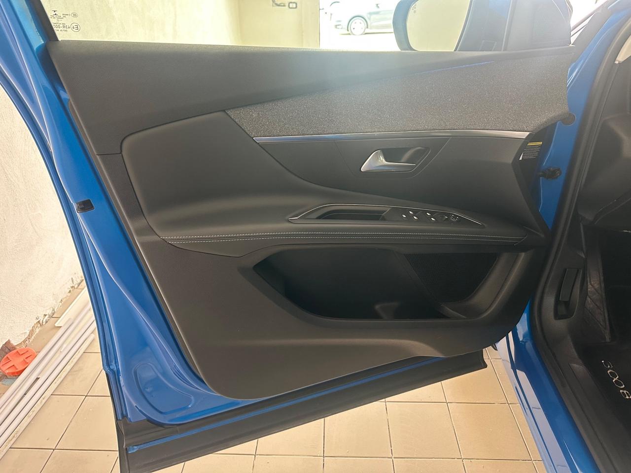 Peugeot 3008 BlueHDi 130 S&S Allure