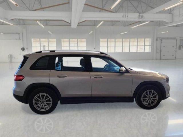 MERCEDES-BENZ GLB 180 d Automatic Business Extra