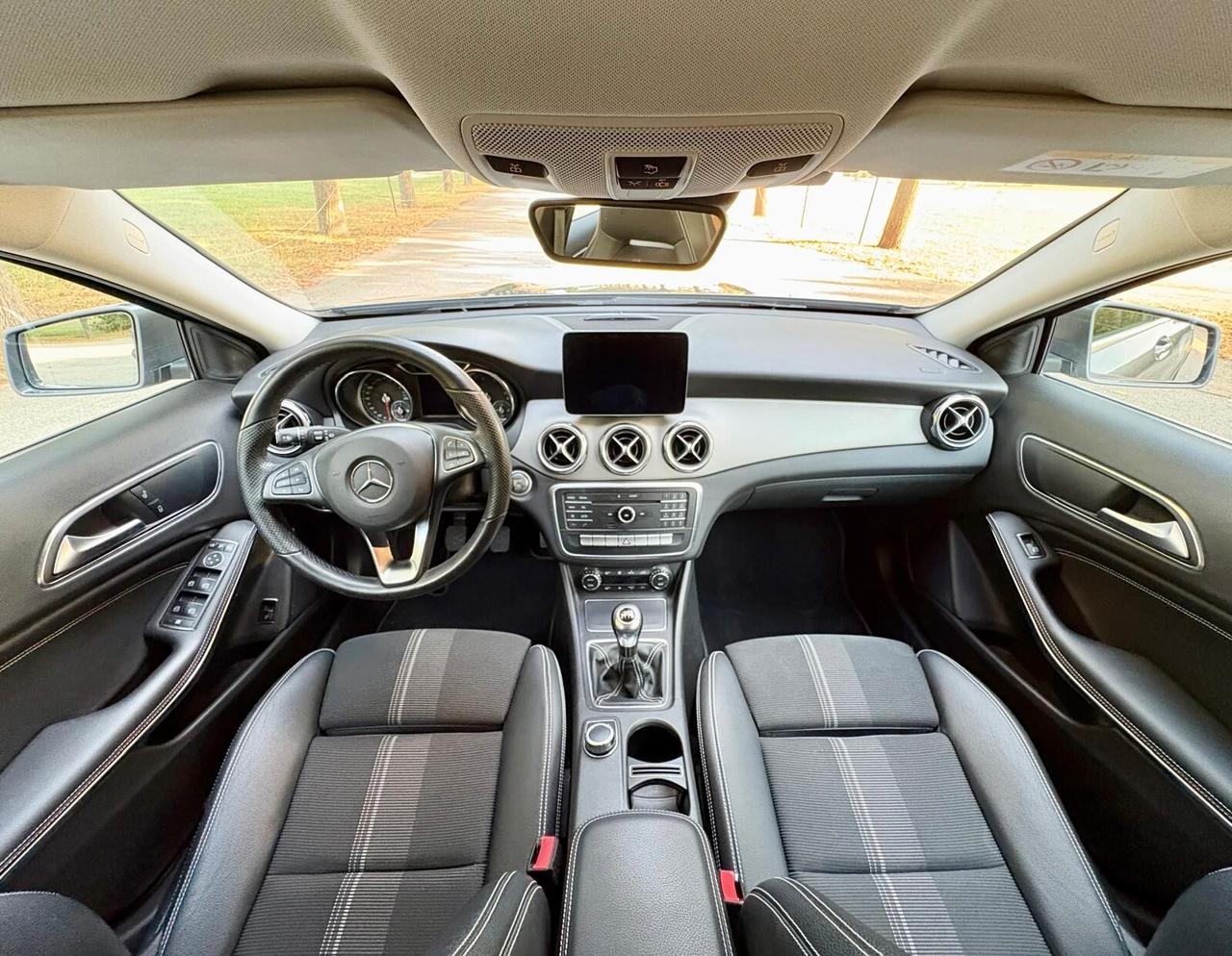 Mercedes-benz GLA 200 Sport