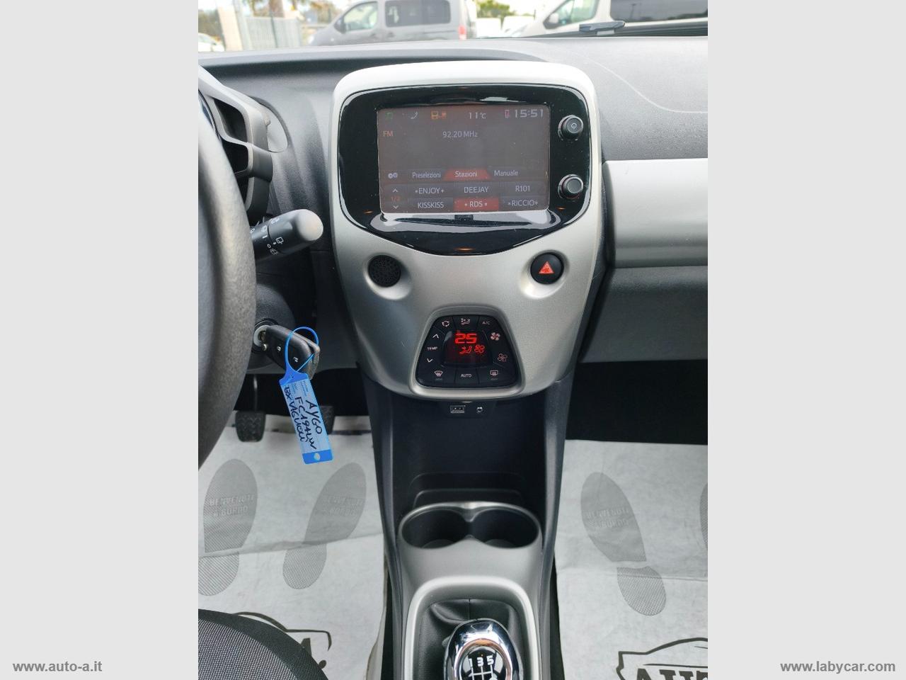 TOYOTA Aygo 1.0 VVT-i 69 CV 5p. x-pure