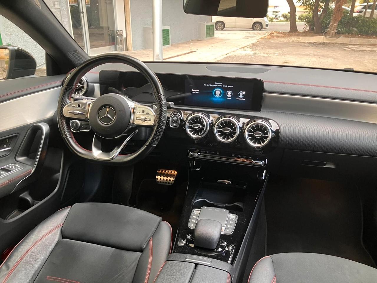 Mercedes-benz CLA 200 d Automatic Shooting Brake Premium con night pack unipro