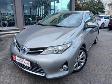 Toyota Auris 1.8 Hybrid Lounge