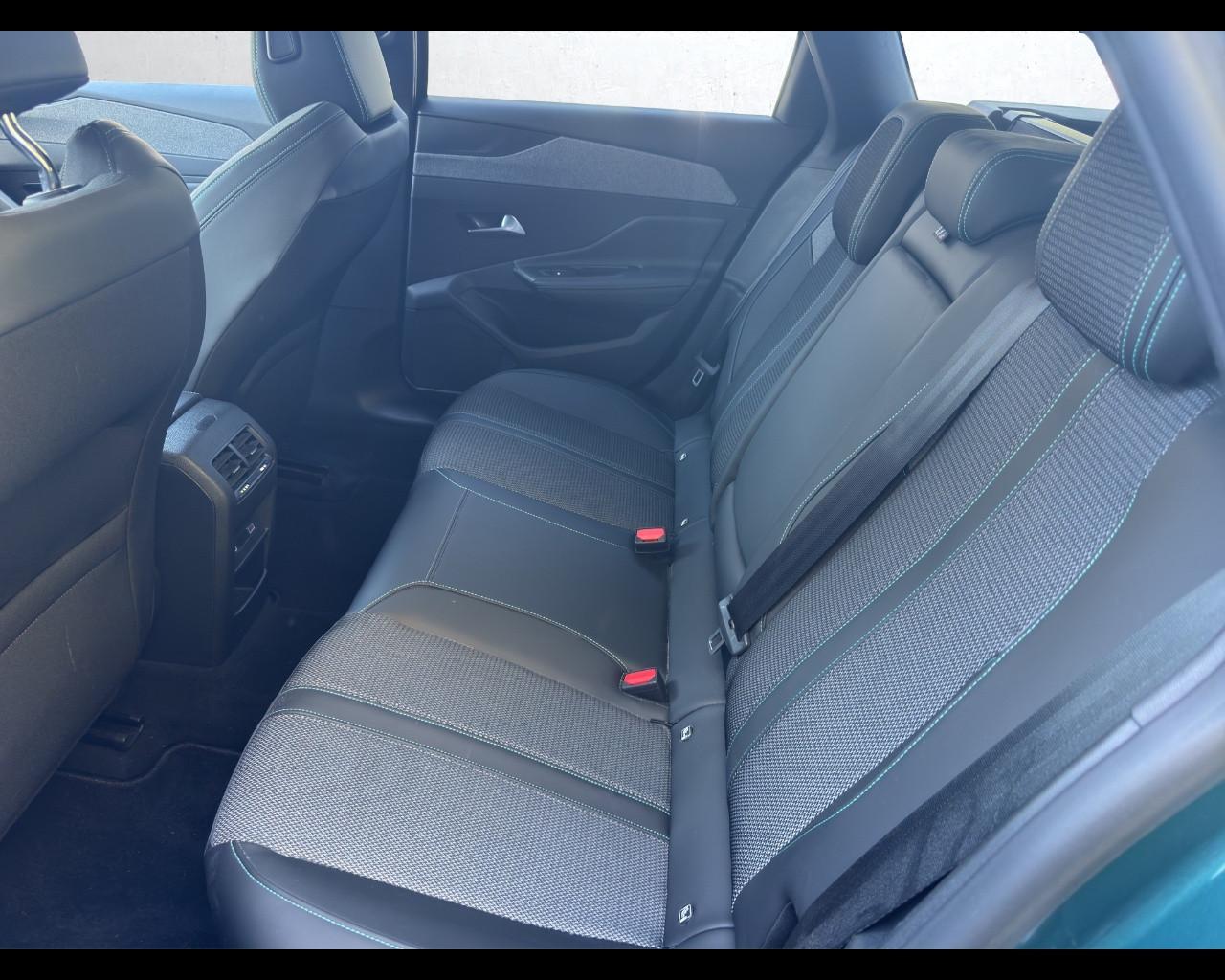 PEUGEOT 308 3ª serie - 308 BlueHDi 130 S&S EAT8 SW Allure